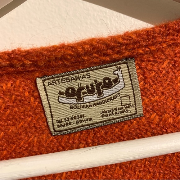 Alpaca Wool Poncho Made in Bolivia - Picture 13 of 16